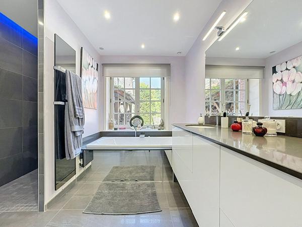 Demeure de prestige - 353m² - WIMILLE