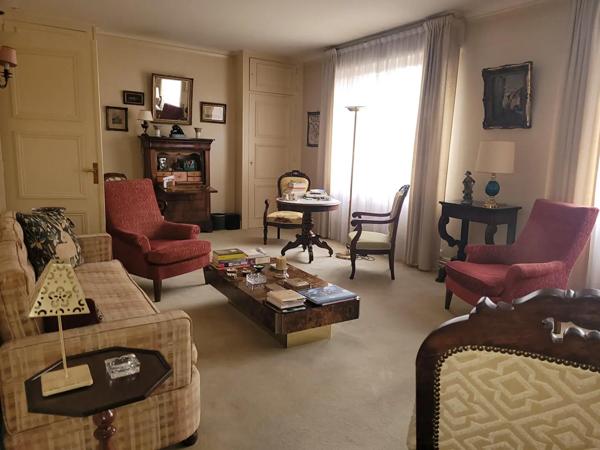 Appartement à vendre 6 pièces 140m² Arras (62000)