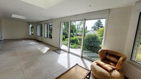 À vendre - Maison traditionnelle, 5 pièces située à Vouzon (41600)