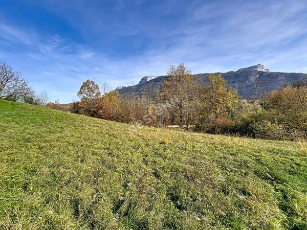 Annecy-Le-Vieux _ Terrain constructible à vendre, d'environ 1200 m²