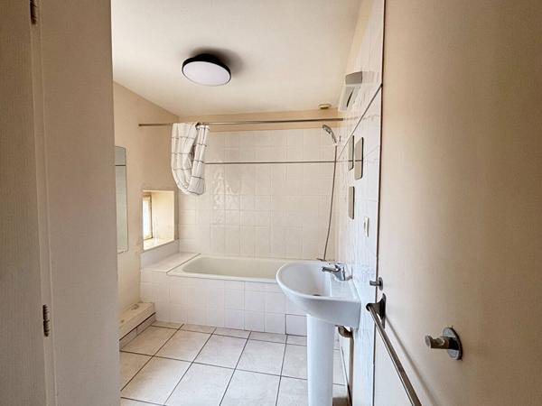 Appartement 2 pièces 53 m² LYON