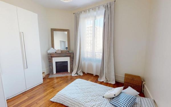 Maison à vendre    8 pièces • 169,64 m2 Asnières-sur-Seine