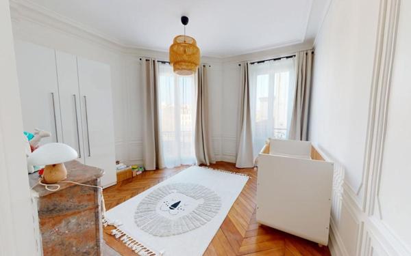 Maison à vendre    8 pièces • 169,64 m2 Asnières-sur-Seine