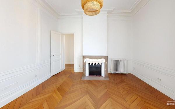 Maison à vendre    8 pièces • 169,64 m2 Asnières-sur-Seine