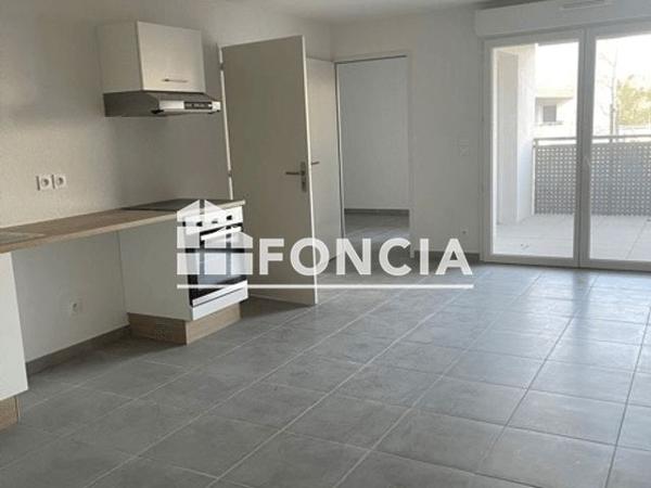 Location Appartement 3 pièces 54.3 m² - 705 ROUTE DE BEL AIR Montfavet 84140