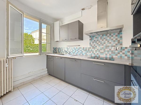 Nîmes (30000) Appartement de type 3/4 de 90m2