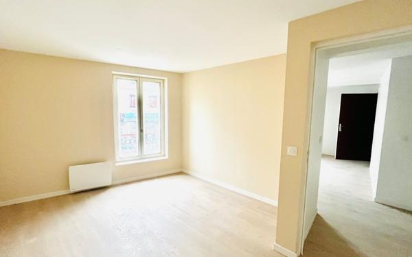 Appartement à louer    2 pièces •  Persan