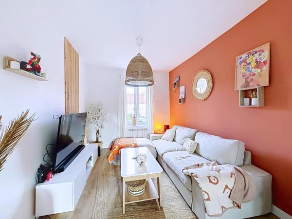 Jolie maison à proximité de la gare et de toutes les commodités