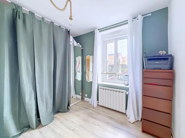 Jolie maison à proximité de la gare et de toutes les commodités