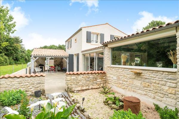 Maison à vendre |  Dolus-d'Oléron |  5 pièces | 140 m²