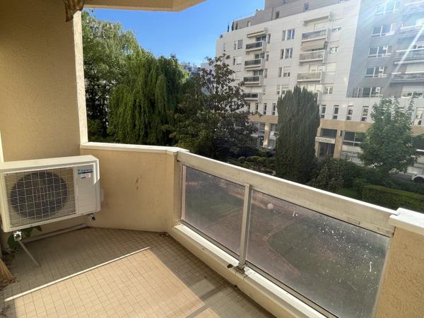 Lyon 6 - LES HESPERIDES - T2 avec balcon et climatisation