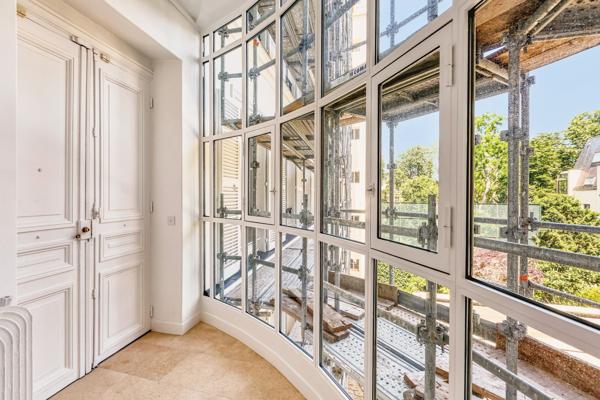 Vente Appartement de luxe Paris 7 4 Pièces 95.27 m²