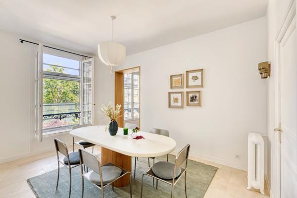 Vente Appartement de luxe Paris 7 4 Pièces 95.27 m²