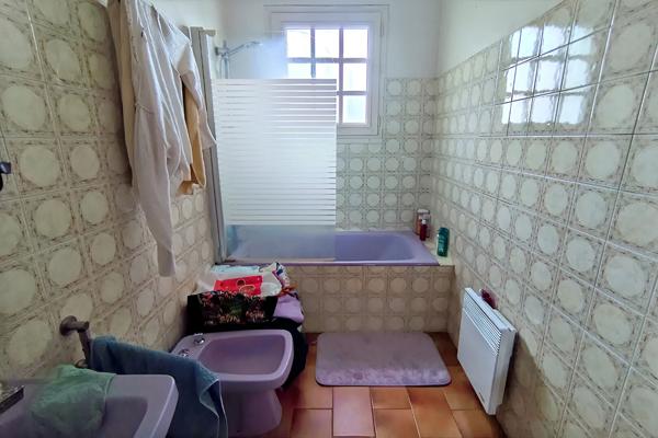 Maison de plein pied 3 chambres, garage, idéalement située aux Sables d'Olonne