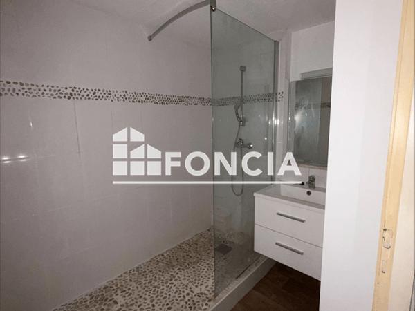 Location Appartement 2 pièces 51.25 m² - 70 RUE DE TURENNE Bordeaux 33000