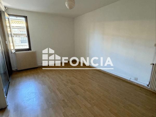 Location Appartement 2 pièces 51.25 m² - 70 RUE DE TURENNE Bordeaux 33000