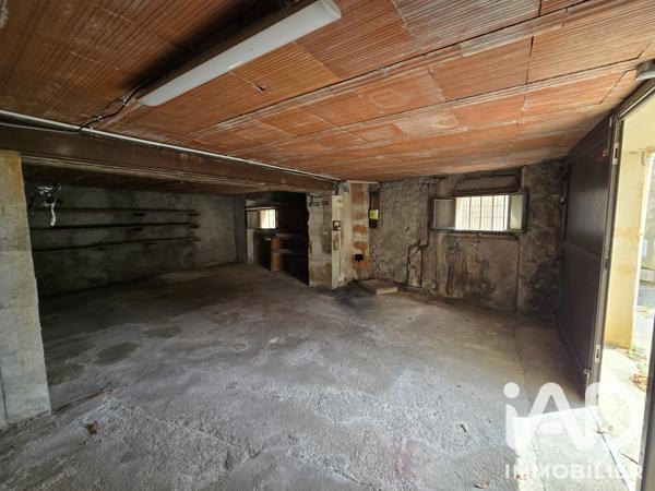 Maison à vendre 4 pièces 84 m² Cascastel-des-Corbières