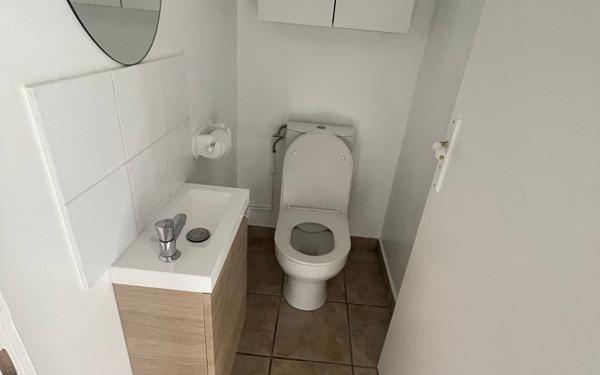 Maison à louer    3 pièces •  Alligny-Cosne