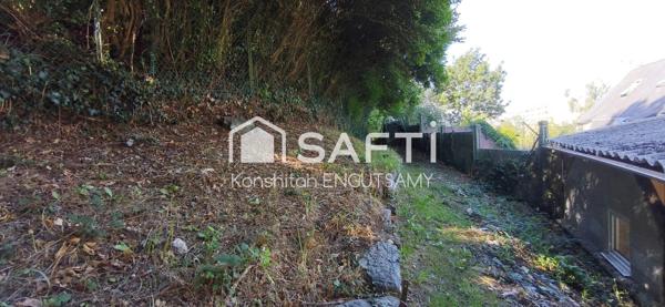 Maison de ville de 93m² sur Morlaix, 3 chambres avec cour, jardin