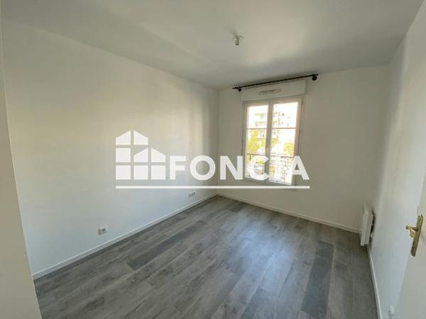 Location Appartement 2 pièces 39.95 m² - 6 PLACE DE LA LIBERATION Bussy Saint Georges 77600