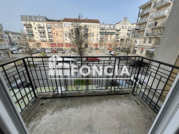 Location Appartement 2 pièces 39.95 m² - 6 PLACE DE LA LIBERATION Bussy Saint Georges 77600