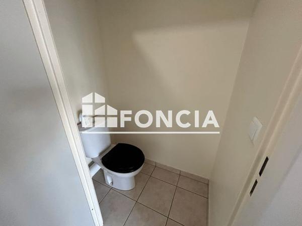 Location Appartement 2 pièces 39.95 m² - 6 PLACE DE LA LIBERATION Bussy Saint Georges 77600