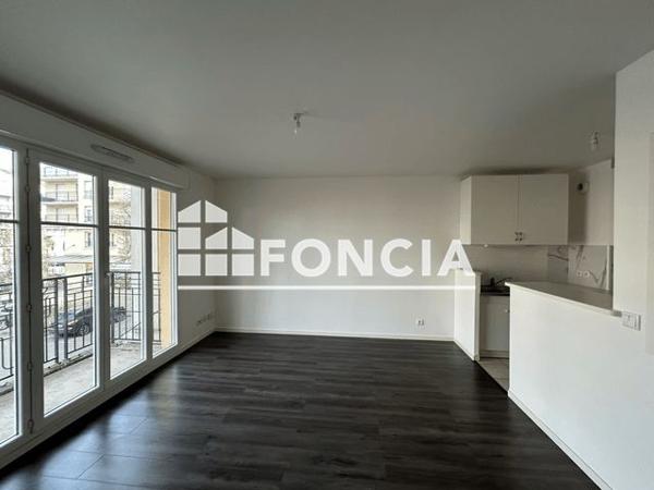 Location Appartement 2 pièces 39.95 m² - 6 PLACE DE LA LIBERATION Bussy Saint Georges 77600