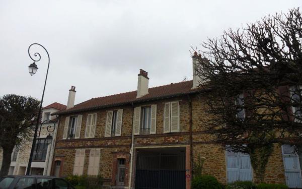 Appartement à louer    3 pièces • 42,15 m2 Fontenay-Trésigny