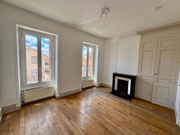 APPARTEMENT T3 A LOUER A ROANNE - CENTRE VILLE