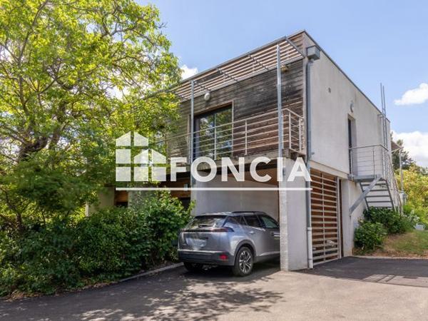 Maison 12 pièces à vendre