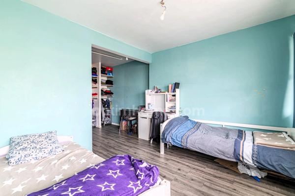 Appartement à vendre 4 pièces VILLEJUIF (94)