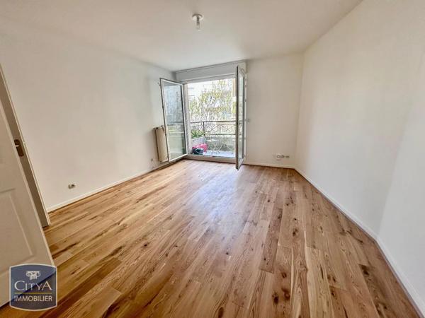 Appartement à louer 2 pièces 46m² Clamart (92140)