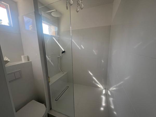A vendre superbe T4/5 résidence parc Mozart exposé plein sud en deuxième étage