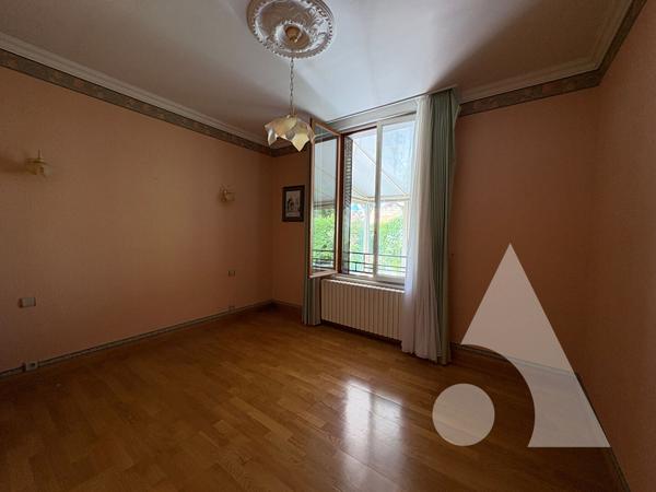 Maison 4 pièces 126 m2