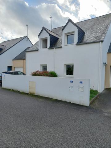 Maison individuelle dans un lotissement.