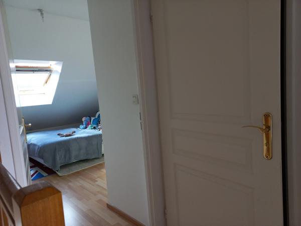 Maison individuelle dans un lotissement.