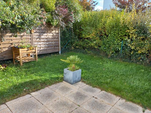 Maison individuelle dans un lotissement.