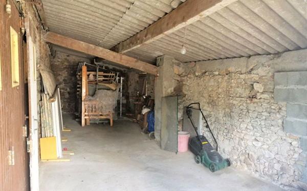 Stationnement à vendre    Saint-Philbert-de-Bouaine