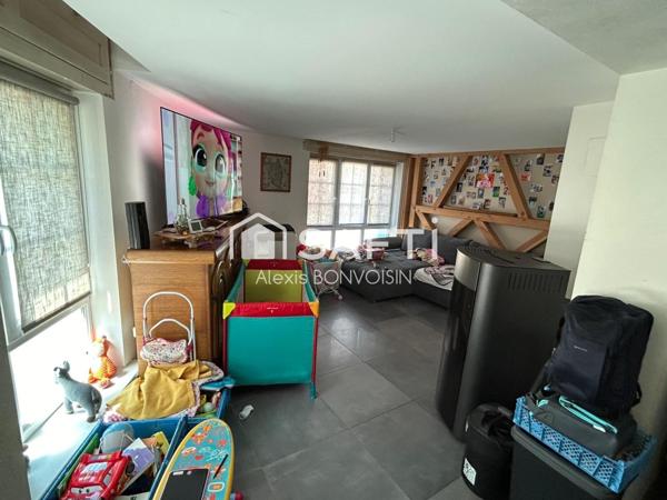 EN EXCLUSIVITÉ – Appartement T4 entièrement rénové au cœur d'Oberhoffen-sur-Moder