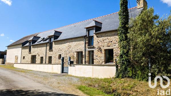 Maison à vendre 8 pièces 220 m² Saint-Aubin-d'Aubigné