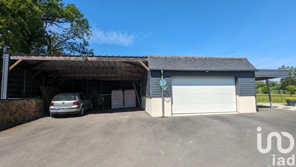 Maison à vendre 8 pièces 220 m² Saint-Aubin-d'Aubigné