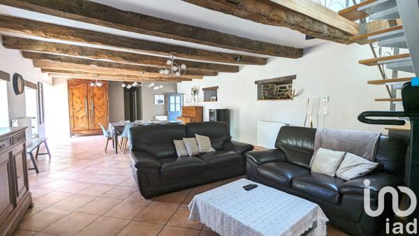 Maison à vendre 8 pièces 220 m² Saint-Aubin-d'Aubigné