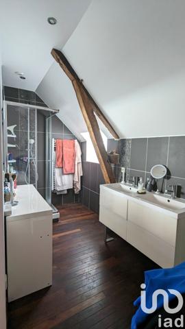 Maison à vendre 8 pièces 220 m² Saint-Aubin-d'Aubigné