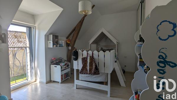 Maison à vendre 8 pièces 220 m² Saint-Aubin-d'Aubigné