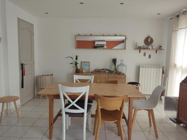 APPARTEMENT T3 – 74 m² – SALON-DE-PROVENCE – RÉSIDENCE SÉCURISÉE