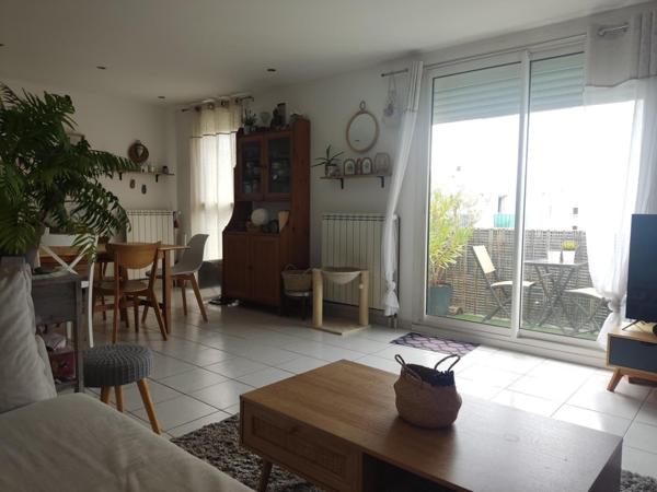 APPARTEMENT T3 – 74 m² – SALON-DE-PROVENCE – RÉSIDENCE SÉCURISÉE