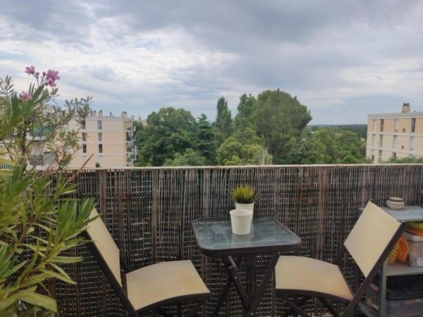 APPARTEMENT T3 – 74 m² – SALON-DE-PROVENCE – RÉSIDENCE SÉCURISÉE