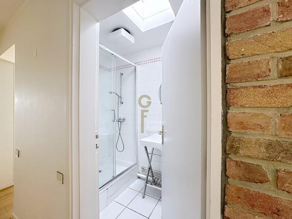 EXCEPTIONNELLE VILLA EN LOCATION