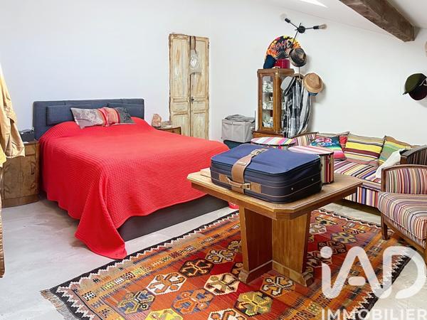 Immeuble à vendre 255 m² Plan-d'Orgon