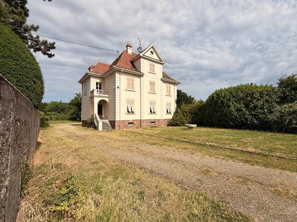 MAISON DE MAÎTRE à CERNAY (68700)
